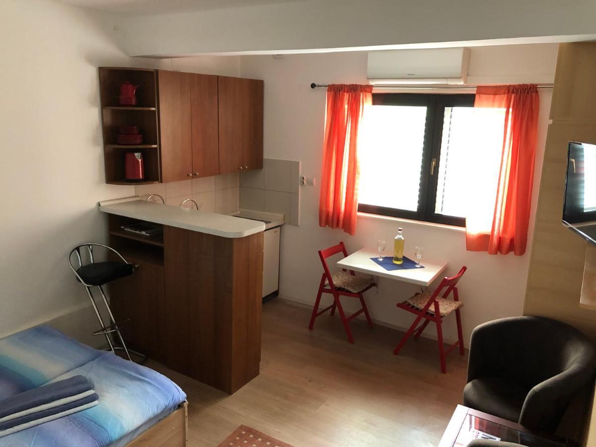 Centar 1 Private Room With Ensuite And Kitchenette Split Dış mekan fotoğraf